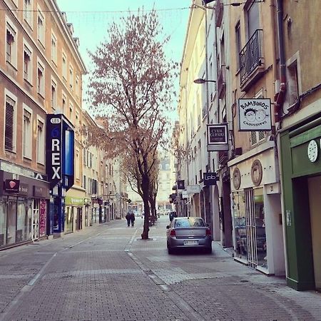 Appartement Cosy Dans Les Rues Pietonnes Grenoble Exterior photo