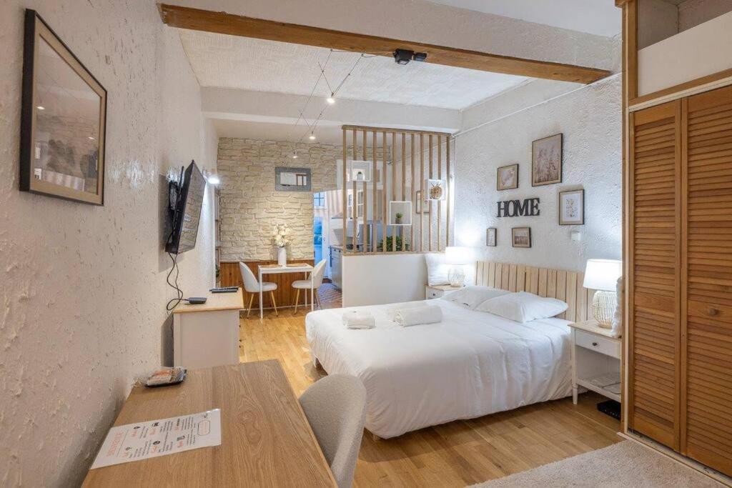 Appartement Cosy Dans Les Rues Pietonnes Grenoble Exterior photo